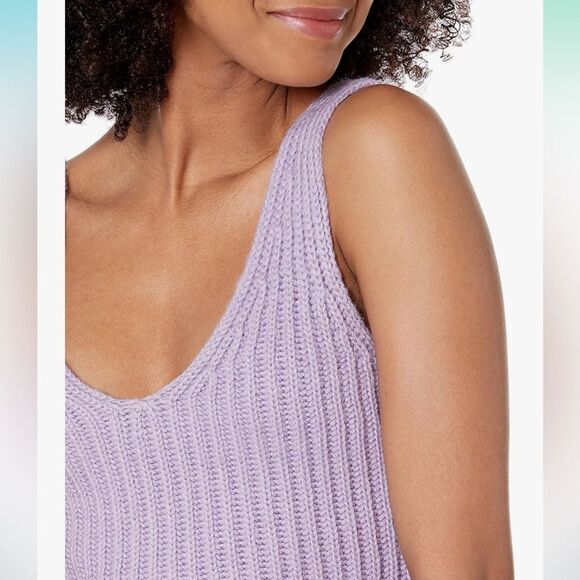 The Drop Women's Sylvie Double V-Neck Textured Rib Cropped Sweater Tank New - Picture 4 of 5